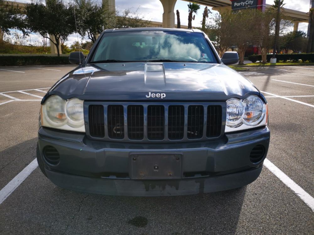 2007 blue Jeep Grand Cherokee Laredo 4WD (1J8GR48K87C) with an 3.7L V6 SOHC 12V engine, 5-Speed Automatic Overdrive transmission, located at 5005 Telephone Rd., Houston, TX, 77087, (713) 641-0980, 29.690666, -95.298683 - Photo #1