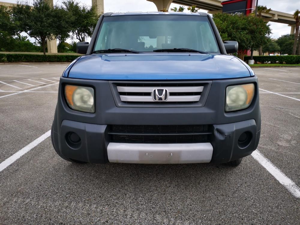 2008 Honda Element LX 2WD AT (5J6YH18308L) with an 2.4L L4 DOHC 16V engine, 5-Speed Automatic Overdrive transmission, located at 5005 Telephone Rd., Houston, TX, 77087, (713) 641-0980, 29.690666, -95.298683 - Photo #1