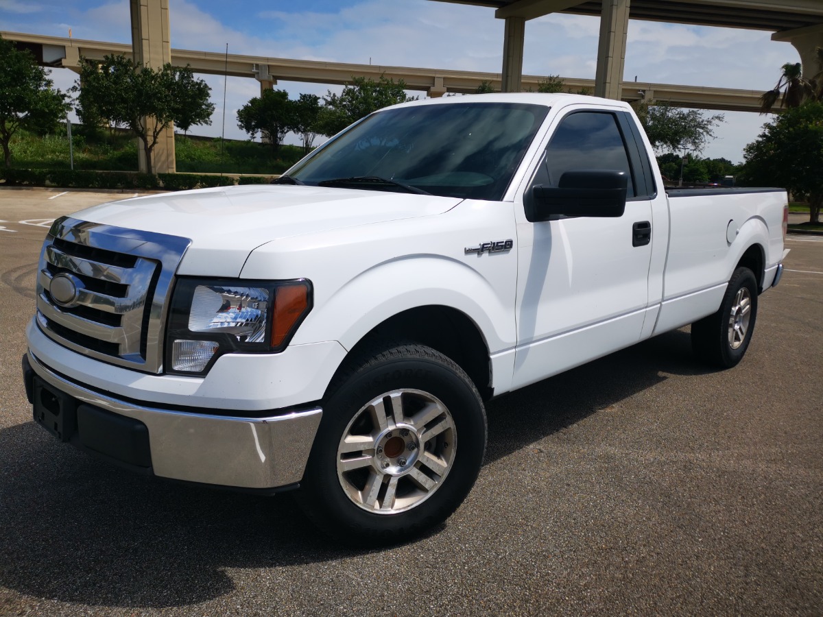 photo of 2009 Ford F-150 STX 2WD