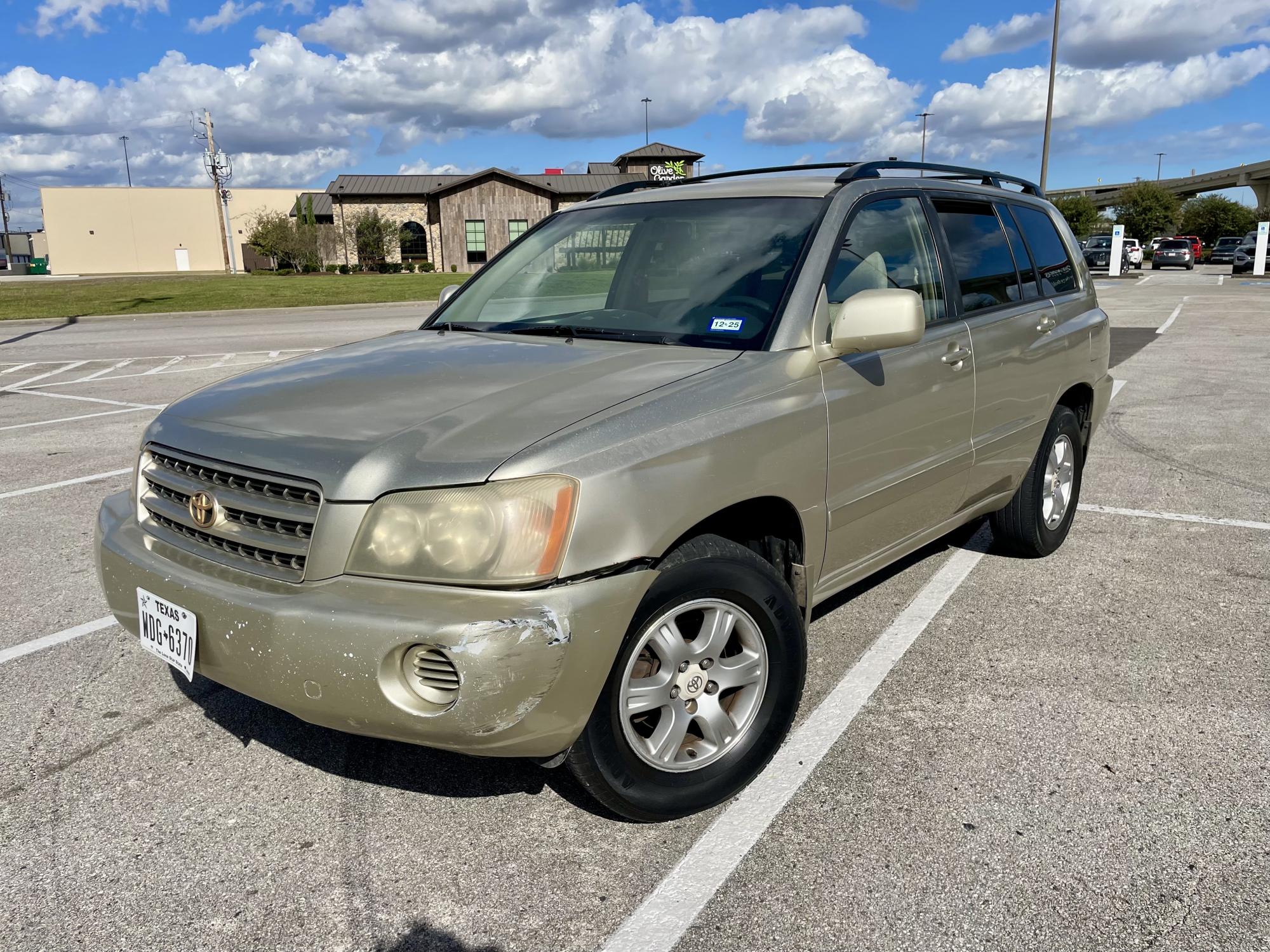 photo of 2001 Toyota Highlander V6 2WD