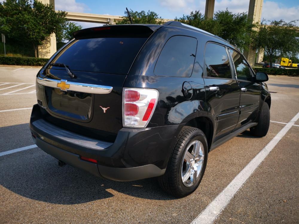 2008 silver Chevrolet Equinox LTZ 2WD (2CNDL73FX86) with an 3.4L V6 OHV 12V engine, 5-Speed Automatic transmission, located at 5005 Telephone Rd., Houston, TX, 77087, (713) 641-0980, 29.690666, -95.298683 - Photo #4