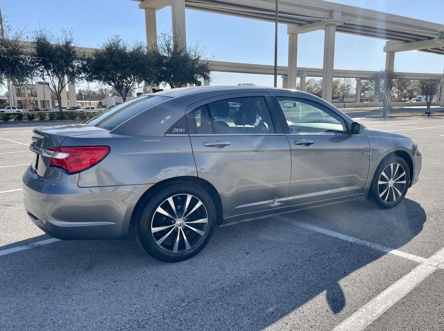 2013 Gray Chrysler 200 Touring (1C3CCBBB9DN) with an 2.4L L4 DOHC 16V engine, 6-Speed Automatic transmission, located at 5005 Telephone Rd., Houston, TX, 77087, (713) 641-0980, 29.690666, -95.298683 - Photo#1