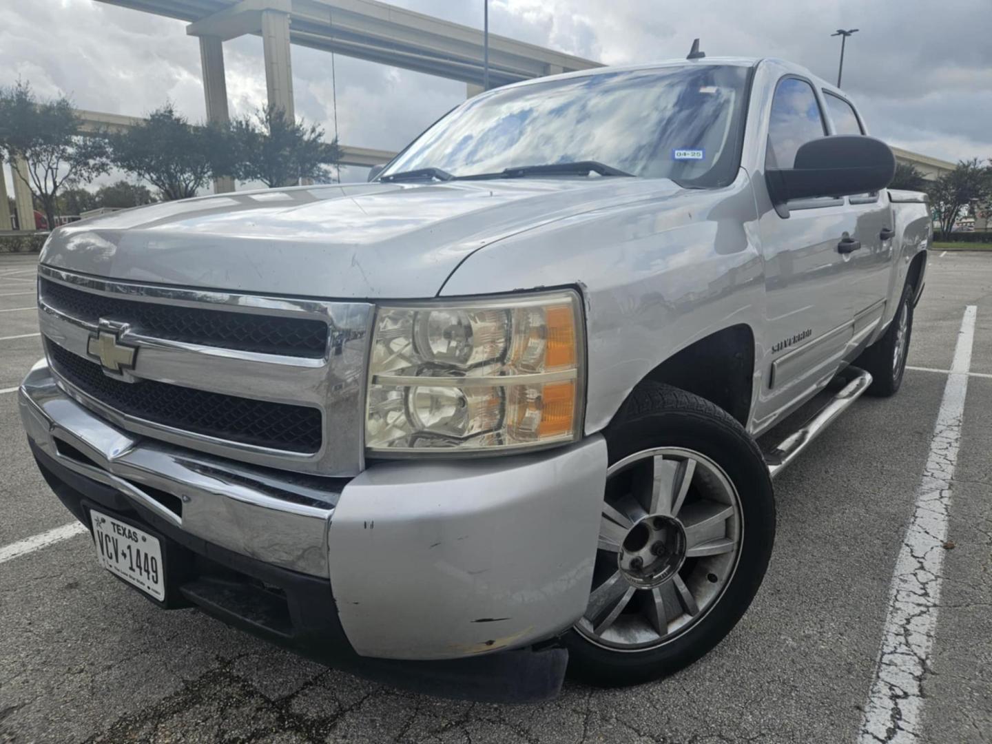 Chevrolet Silverado 1500's photo