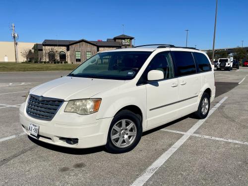 2010 Chrysler Town & Country Touring