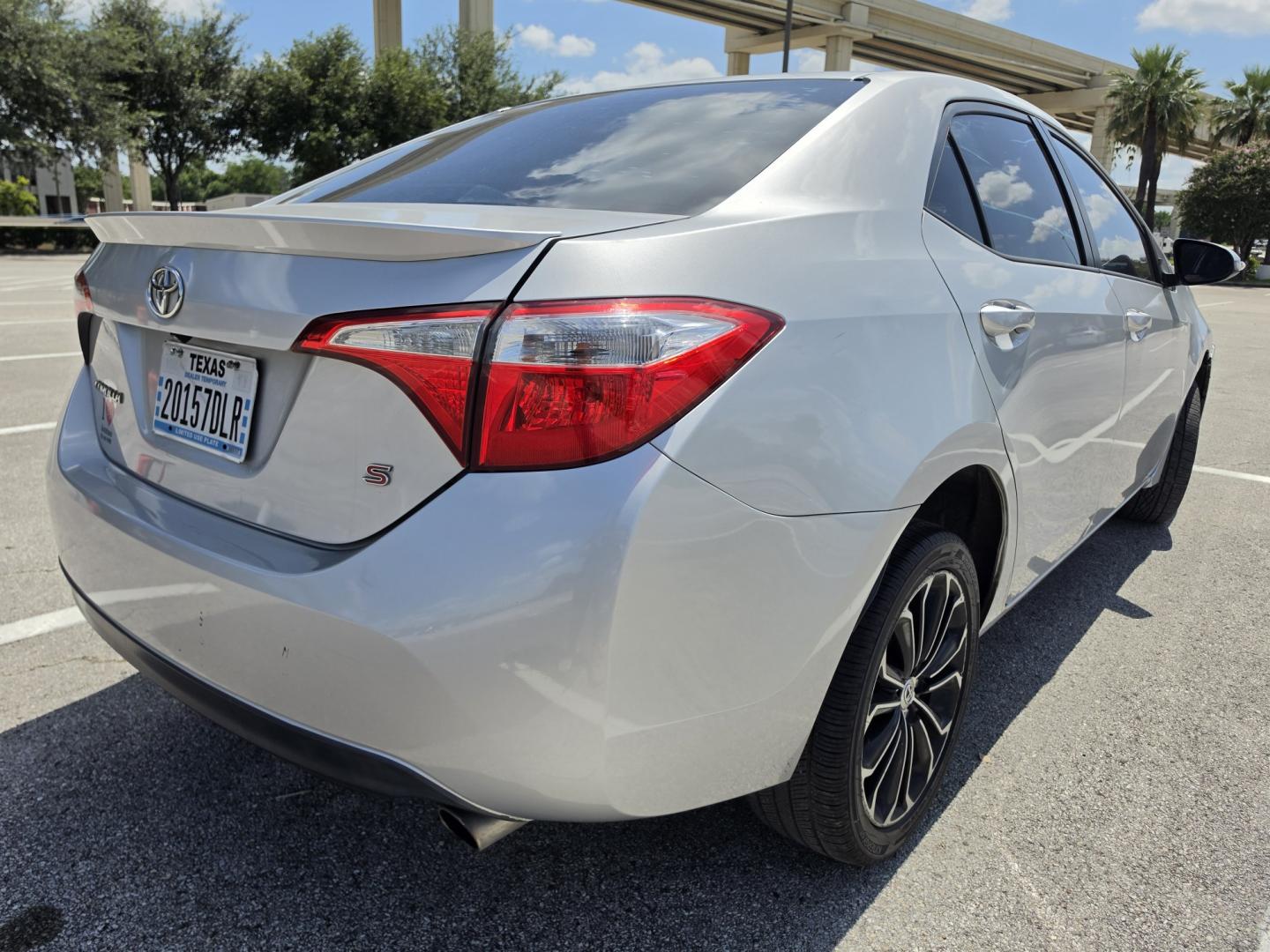 2014 silver /Black Toyota Corolla L 4-Speed AT (5YFBURHE8EP) with an 1.8L L4 DOHC 16V engine, 4-Speed Automatic transmission, located at 5005 Telephone Rd., Houston, TX, 77087, (713) 641-0980, 29.690666, -95.298683- Photo#2
