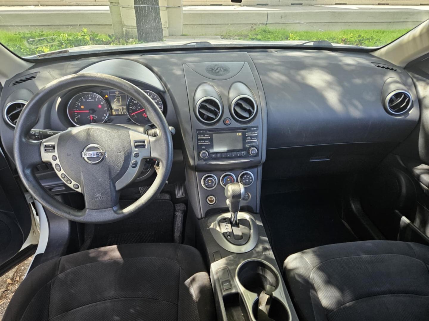 2015 white Nissan Rogue Select (JN8AS5MT3FW) , located at 5005 Telephone Rd., Houston, TX, 77087, (713) 641-0980, 29.690666, -95.298683 - Photo#7