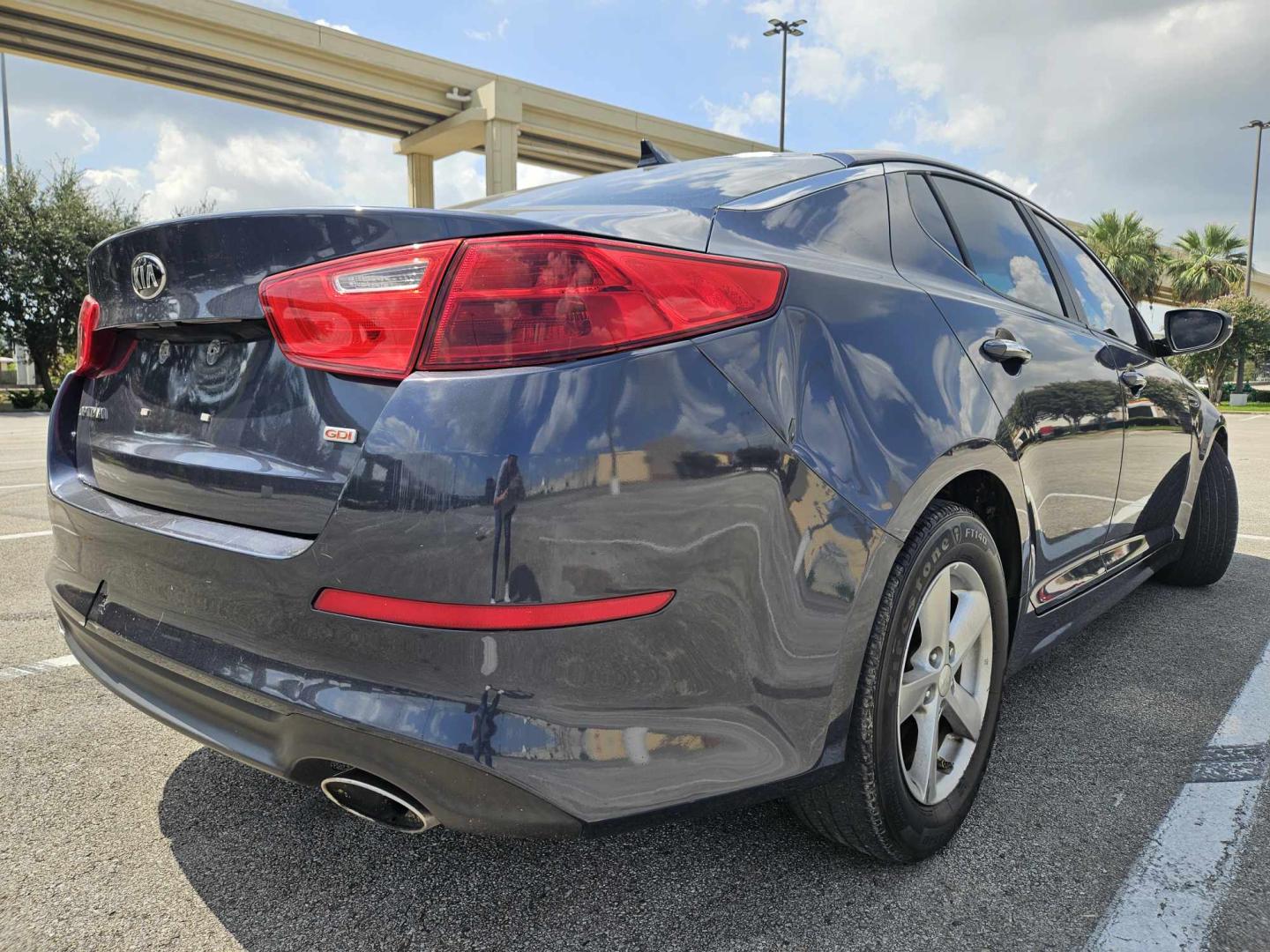 2015 Blue Kia Optima LX (5XXGM4A7XFG) with an 2.4L L4 DOHC 16V engine, 6-Speed Automatic transmission, located at 5005 Telephone Rd., Houston, TX, 77087, (713) 641-0980, 29.690666, -95.298683 - Photo#3