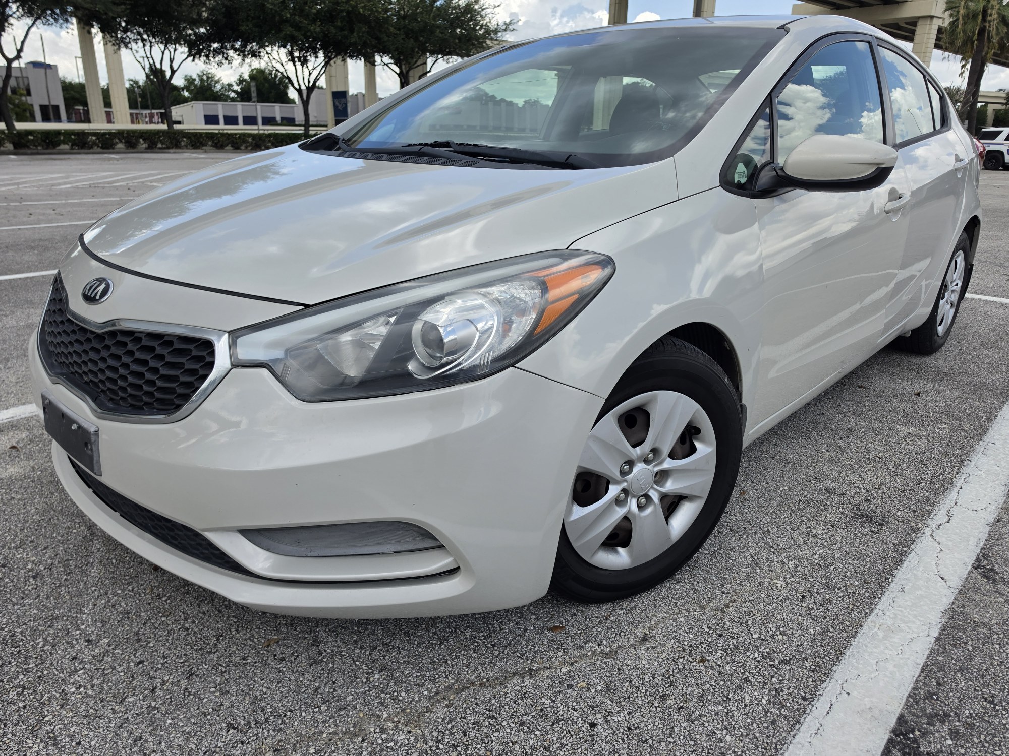 photo of 2015 Kia Forte LX