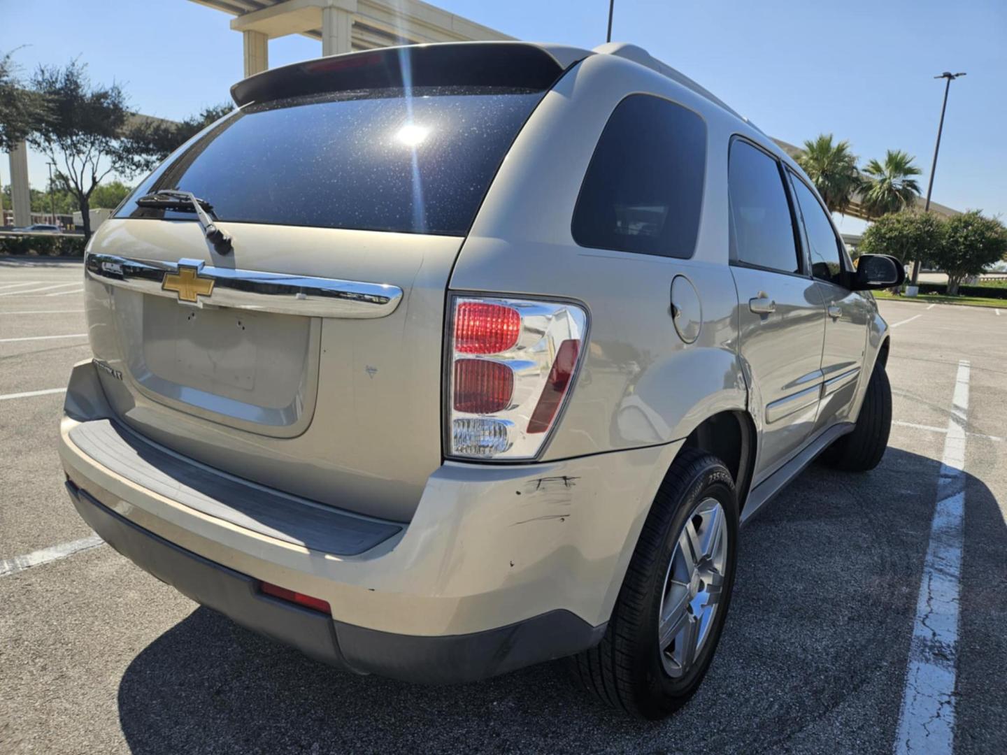 2009 Tan Chevrolet Equinox LT2 2WD (2CNDL53F096) with an 3.4L V6 OHV 12V engine, 5-Speed Automatic transmission, located at 5005 Telephone Rd., Houston, TX, 77087, (713) 641-0980, 29.690666, -95.298683 - Photo#3