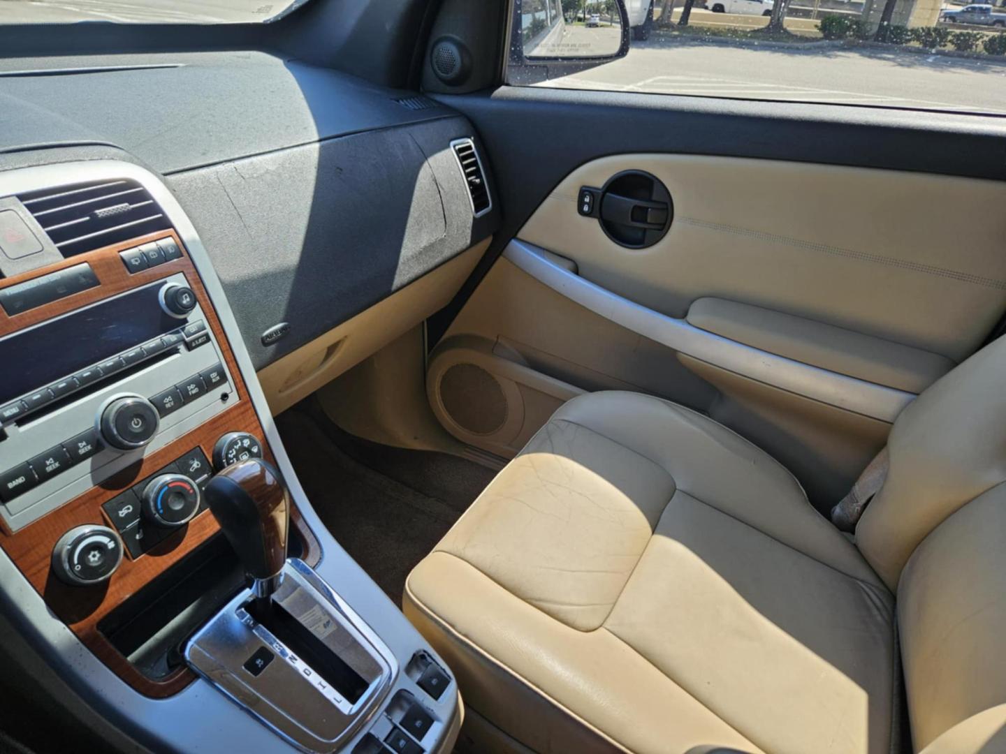 2009 Tan Chevrolet Equinox LT2 2WD (2CNDL53F096) with an 3.4L V6 OHV 12V engine, 5-Speed Automatic transmission, located at 5005 Telephone Rd., Houston, TX, 77087, (713) 641-0980, 29.690666, -95.298683 - Photo#5