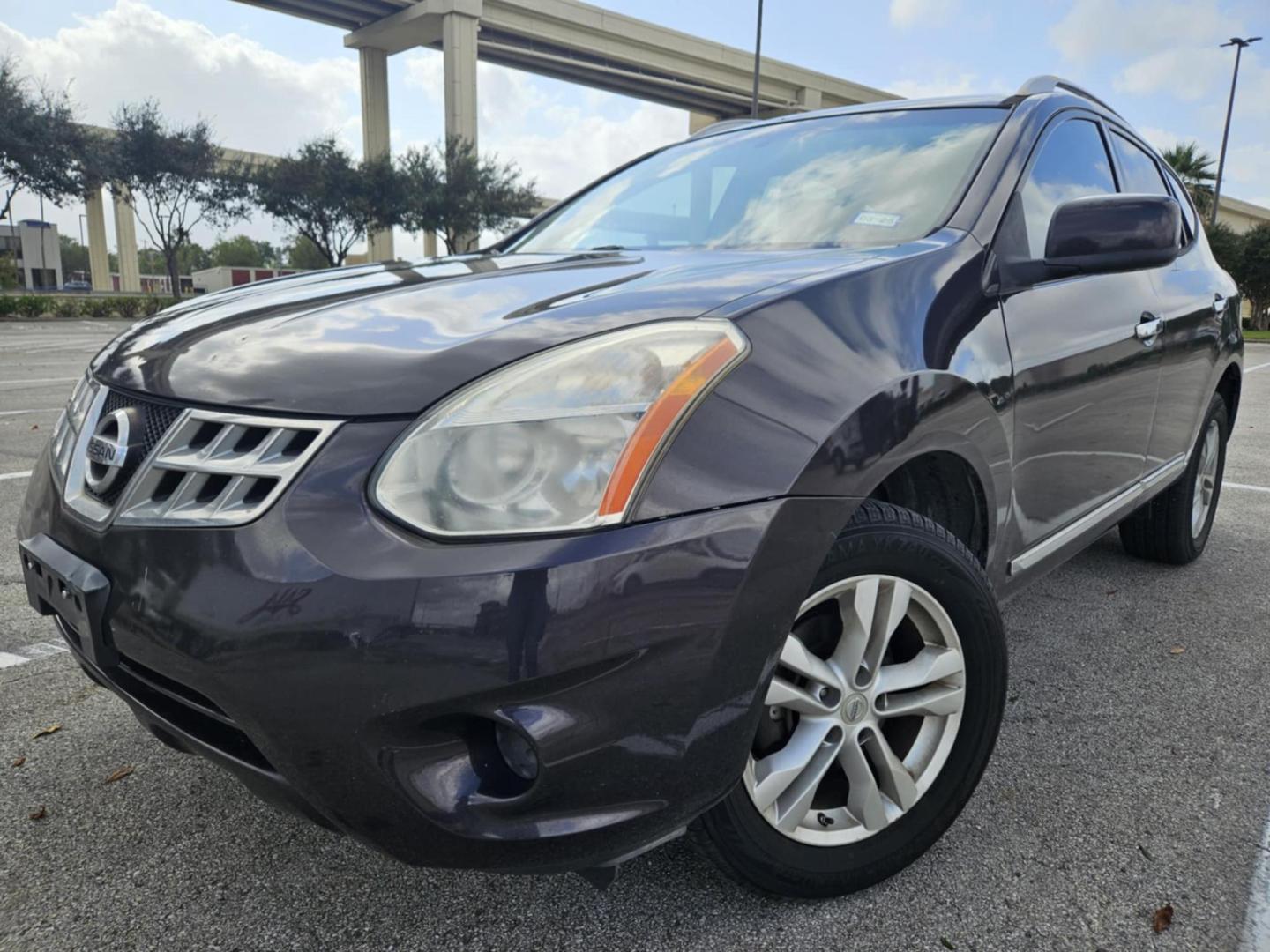 Nissan Rogue's photo