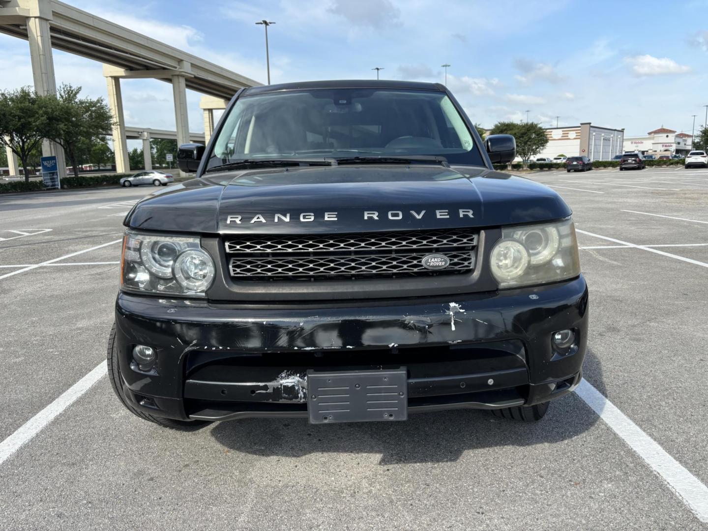 2011 Black Land Rover Range Rover Sport HSE (SALSK2D48BA) with an 4.4L V8 DOHC 32V engine, 6-Speed Automatic transmission, located at 5005 Telephone Rd., Houston, TX, 77087, (713) 641-0980, 29.690666, -95.298683- Photo#1