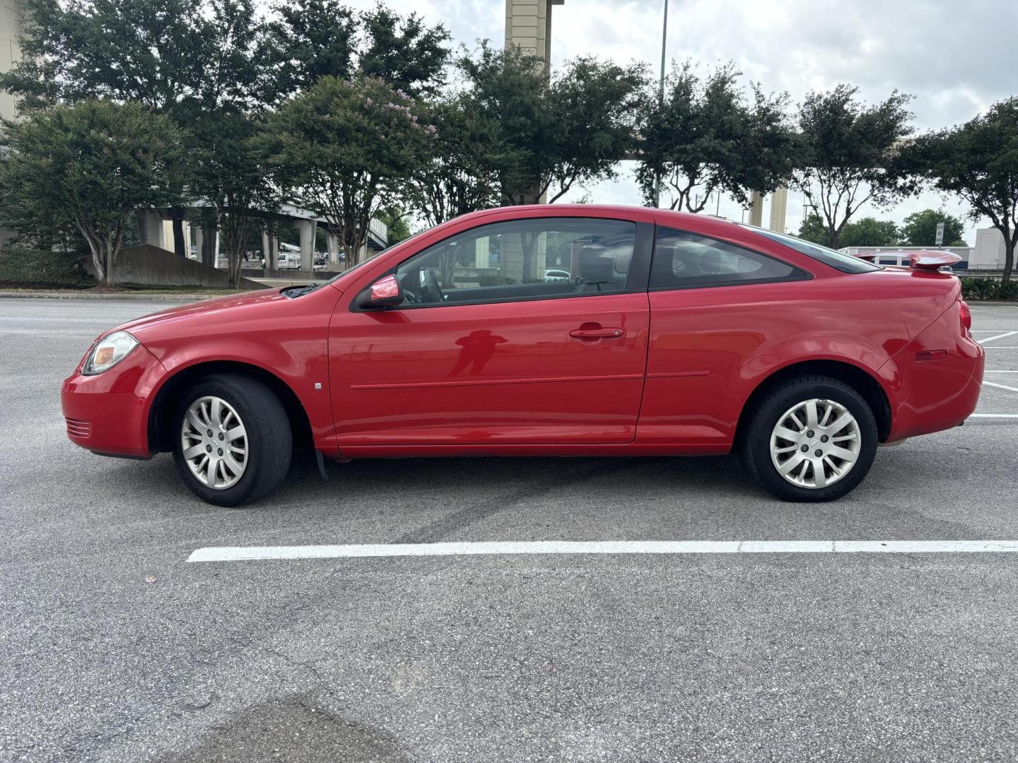 2010 Red Chevrolet Cobalt LT1 Coupe (1G1AD1F54A7) with an 2.2L L4 DOHC 16V engine, 4-Speed Automatic transmission, located at 5005 Telephone Rd., Houston, TX, 77087, (713) 641-0980, 29.690666, -95.298683 - Photo#2