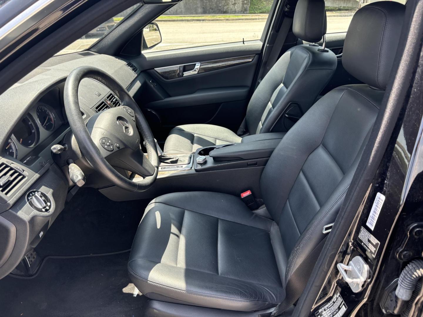 2008 Black Mercedes-Benz C-Class C350 Sport Sedan (WDDGF56X28F) with an 3.5L V6 DOHC 24V engine, 7-Speed Automatic Overdrive transmission, located at 5005 Telephone Rd., Houston, TX, 77087, (713) 641-0980, 29.690666, -95.298683 - Photo#8