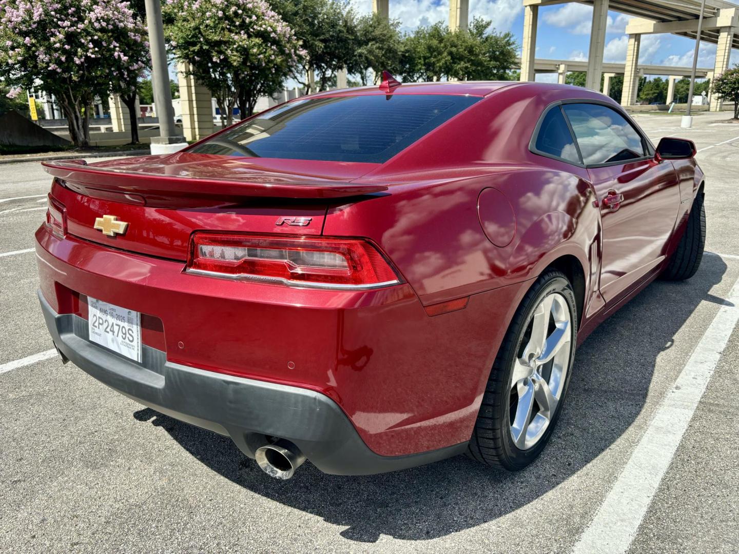 2014 Red Chevrolet Camaro Coupe 2LT (2G1FC1E37E9) with an 3.6L V6 DOHC 24V FFV engine, 6-Speed Automatic transmission, located at 5005 Telephone Rd., Houston, TX, 77087, (713) 641-0980, 29.690666, -95.298683 - Photo#4