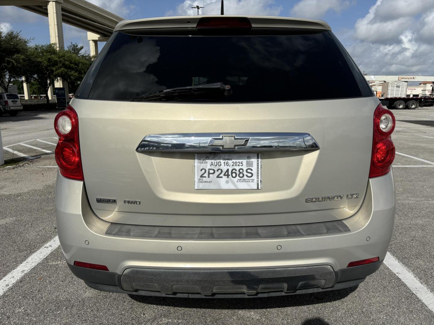 2012 Tan Chevrolet Equinox LTZ AWD (2GNFLGEK7C6) with an 2.4L L4 DOHC 16V engine, 6-Speed Automatic transmission, located at 5005 Telephone Rd., Houston, TX, 77087, (713) 641-0980, 29.690666, -95.298683 - Photo#3