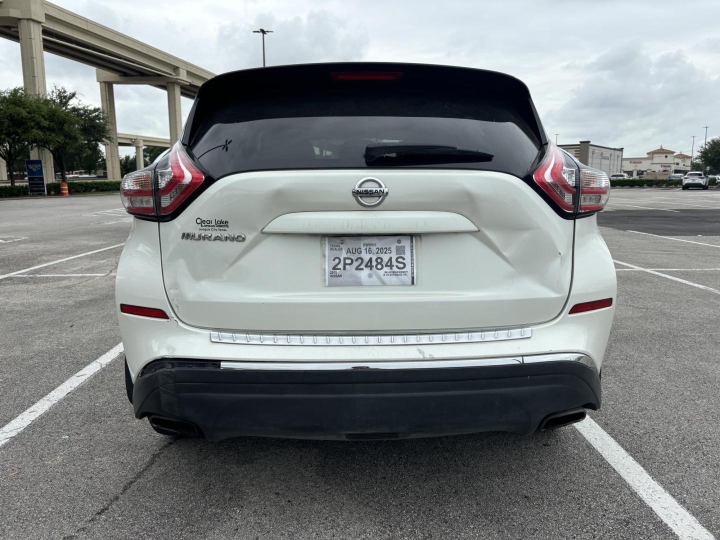 2015 White Nissan Murano Platinum FWD (5N1AZ2MG0FN) with an 3.5L V6 DOHC 24V engine, Continuously Variable Transmission transmission, located at 5005 Telephone Rd., Houston, TX, 77087, (713) 641-0980, 29.690666, -95.298683 - Photo#3