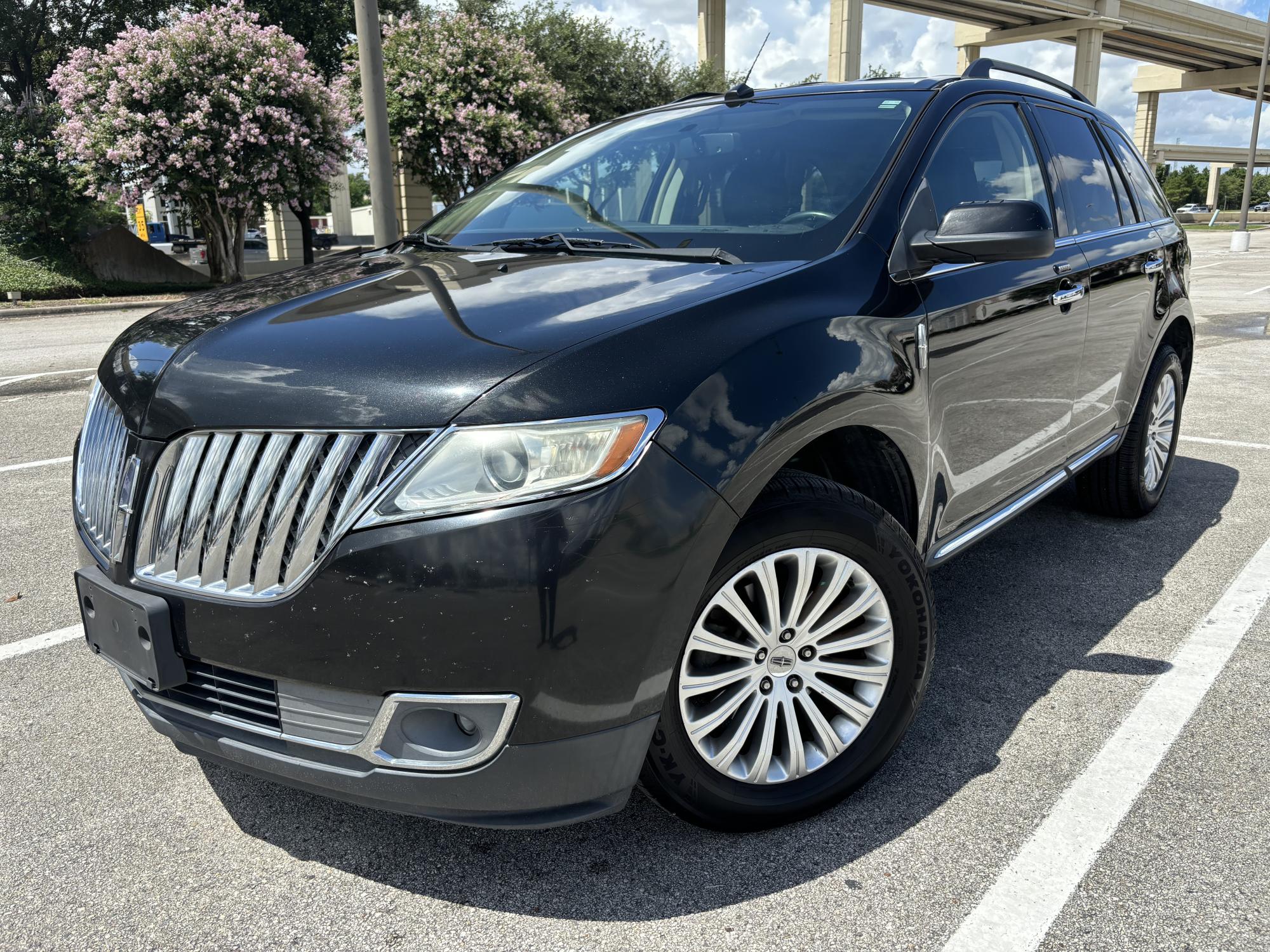 photo of 2013 Lincoln MKX FWD