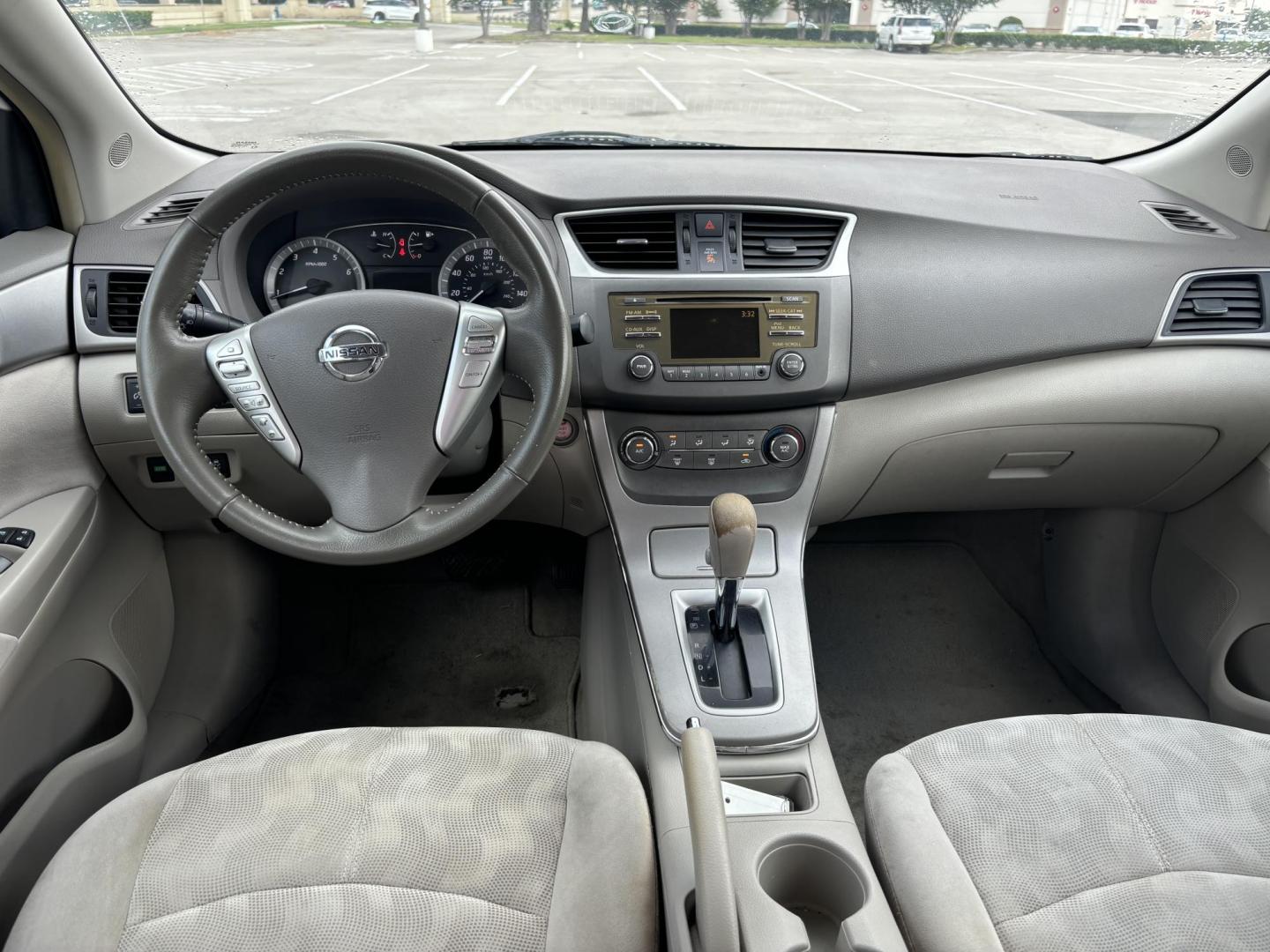 2013 White Nissan Sentra S 6MT (3N1AB7AP8DL) with an 2.0L L4 DOHC 16V engine, 6-Speed Manual transmission, located at 5005 Telephone Rd., Houston, TX, 77087, (713) 641-0980, 29.690666, -95.298683 - Photo#8