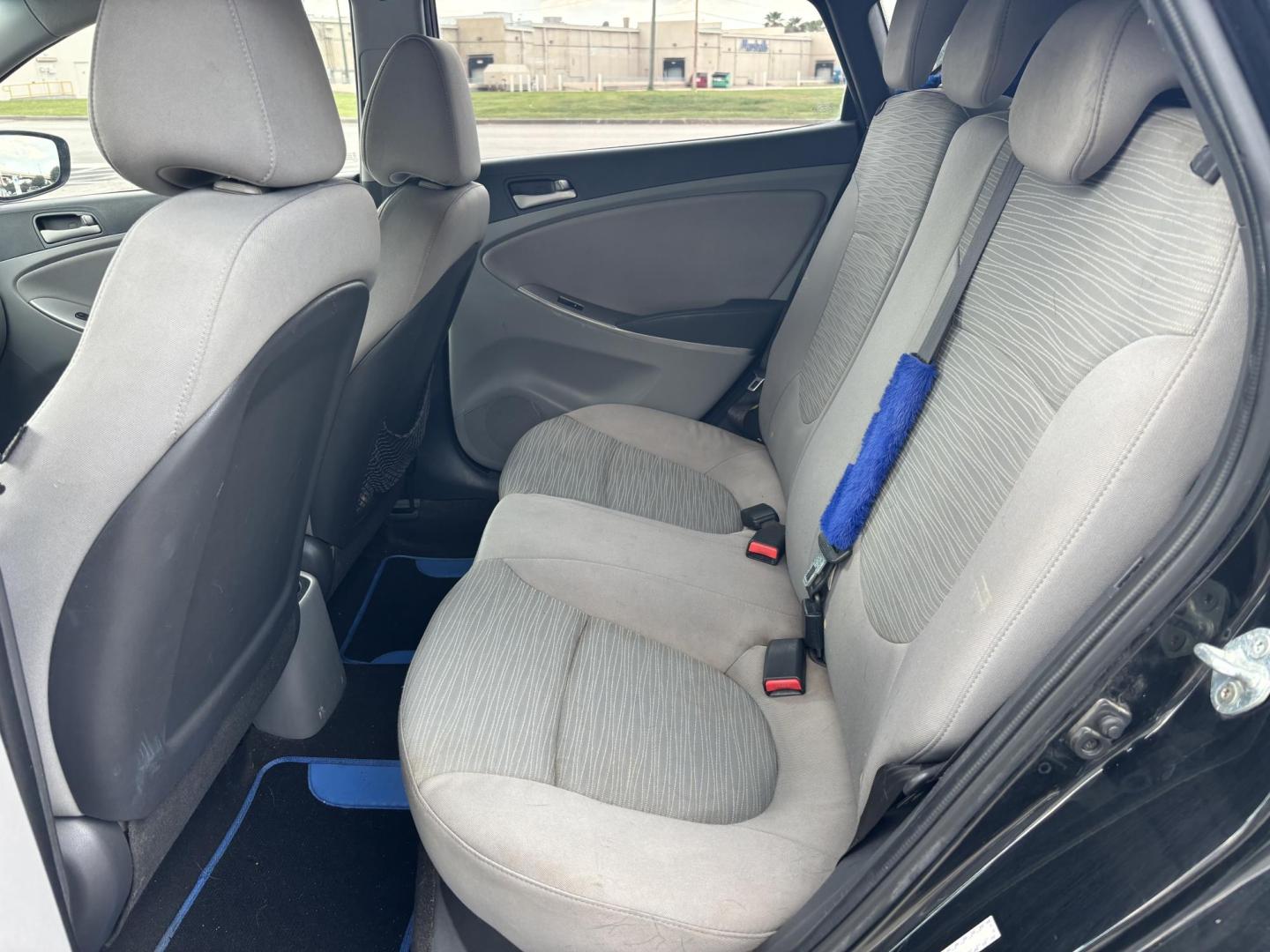 2016 Black Hyundai Accent SE 5-Door 6A (KMHCT5AE3GU) with an 1.6L L4 DOHC 16V engine, 6A transmission, located at 5005 Telephone Rd., Houston, TX, 77087, (713) 641-0980, 29.690666, -95.298683 - Photo#6