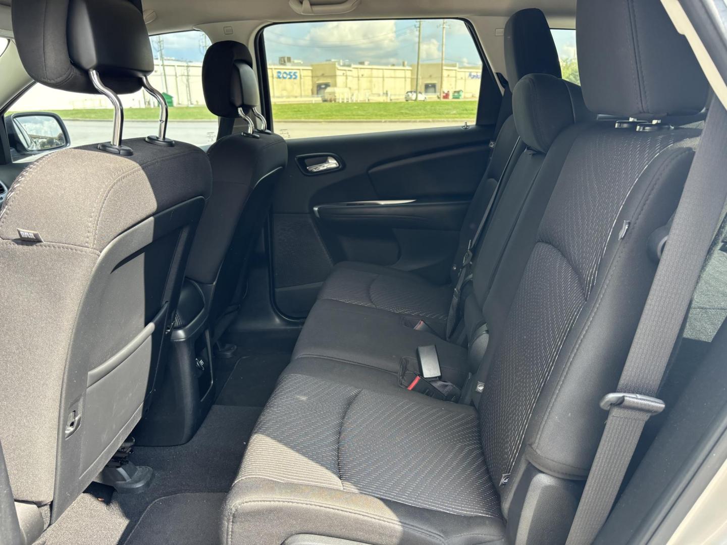 2014 Silver Dodge Journey SXT (3C4PDCBG6ET) with an 3.6L V6 DOHC 24V engine, 6-Speed Automatic transmission, located at 5005 Telephone Rd., Houston, TX, 77087, (713) 641-0980, 29.690666, -95.298683 - Photo#7