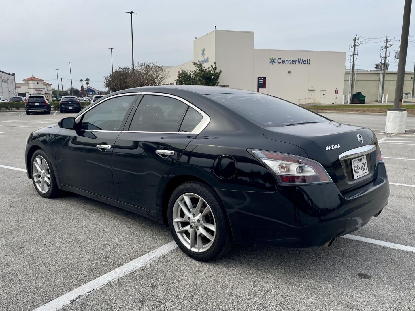 2014 Black Nissan Maxima SV (1N4AA5AP1EC) with an 3.5L V6 DOHC 24V engine, Continuously Variable Transmission transmission, located at 5005 Telephone Rd., Houston, TX, 77087, (713) 641-0980, 29.690666, -95.298683 - Photo#1