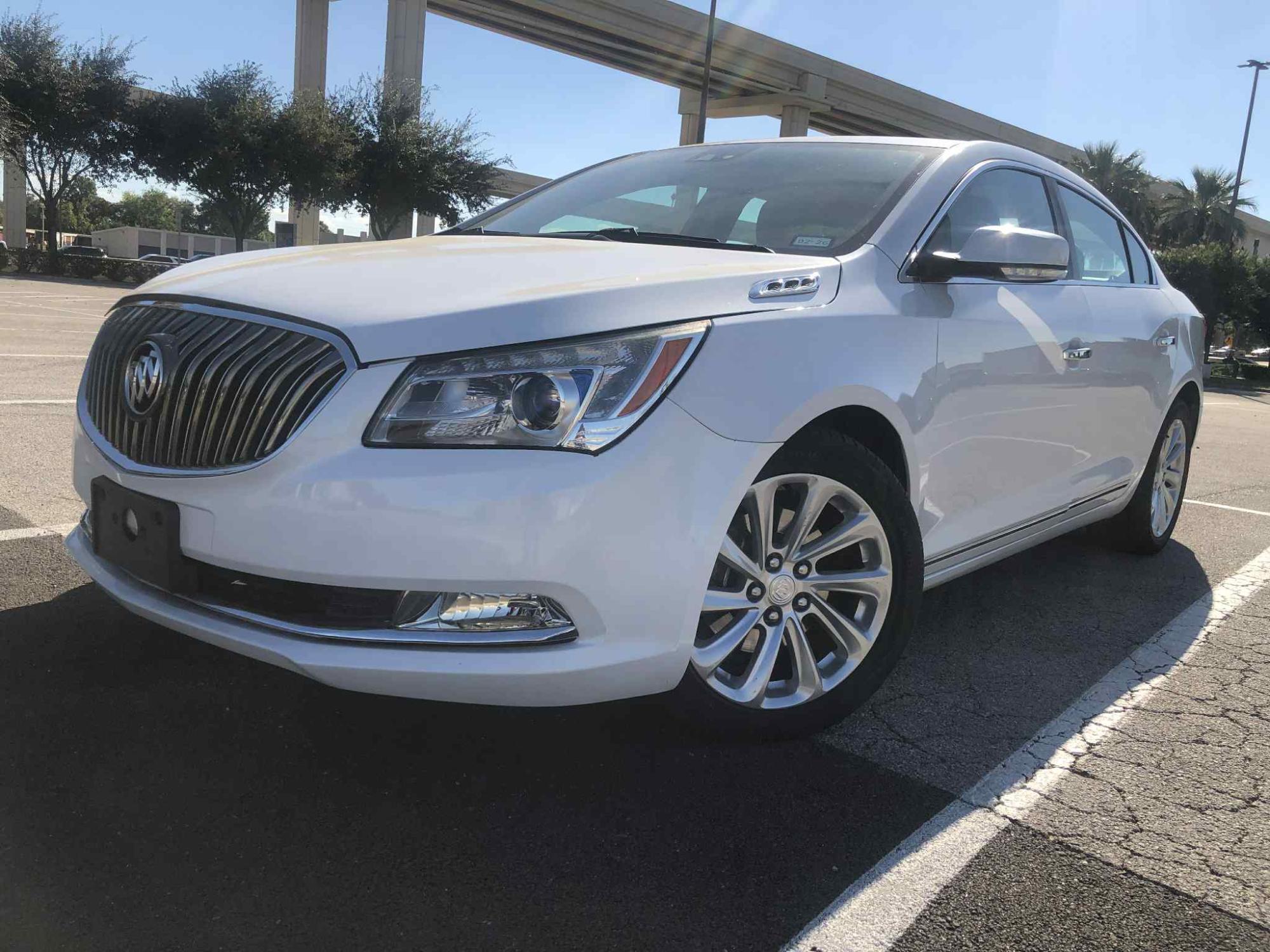 photo of 2015 Buick LaCrosse Leather Package
