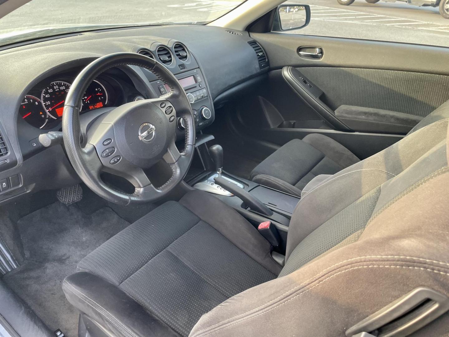 2011 Nissan Altima 2.5 S 6M/T Coupe (1N4AL2EP8BC) with an 2.5L L4 DOHC 16V engine, 6-Speed Manual transmission, located at 5005 Telephone Rd., Houston, TX, 77087, (713) 641-0980, 29.690666, -95.298683 - Photo#5