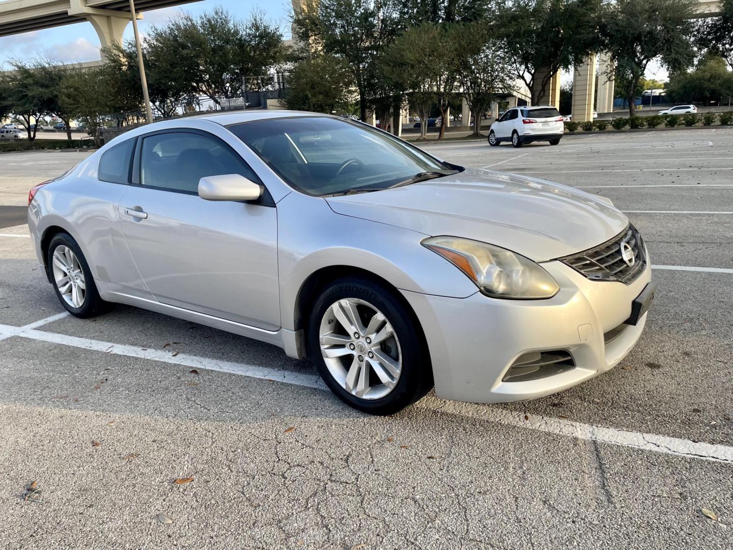 2011 Nissan Altima 2.5 S 6M/T Coupe (1N4AL2EP8BC) with an 2.5L L4 DOHC 16V engine, 6-Speed Manual transmission, located at 5005 Telephone Rd., Houston, TX, 77087, (713) 641-0980, 29.690666, -95.298683 - Photo#1