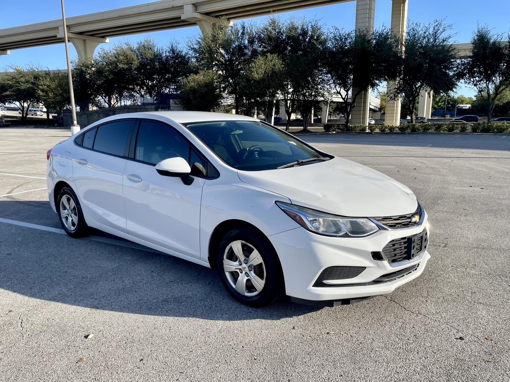 photo of 2017 Chevrolet Cruze LS Auto