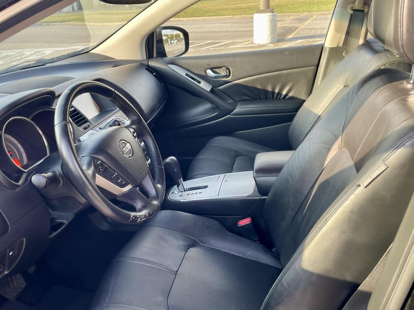 2009 Nissan Murano S (JN8AZ18U89W) with an 3.5L V6 DOHC 24V engine, Automatic CVT Overdrive transmission, located at 5005 Telephone Rd., Houston, TX, 77087, (713) 641-0980, 29.690666, -95.298683 - Photo#6