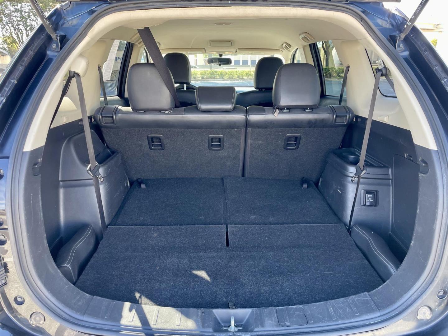 2019 Black Mitsubishi Outlander SE 2WD (JA4AD3A39KZ) with an 2.4L L4 DOHC 16V engine, CVT transmission, located at 5005 Telephone Rd., Houston, TX, 77087, (713) 641-0980, 29.690666, -95.298683 - Photo#6