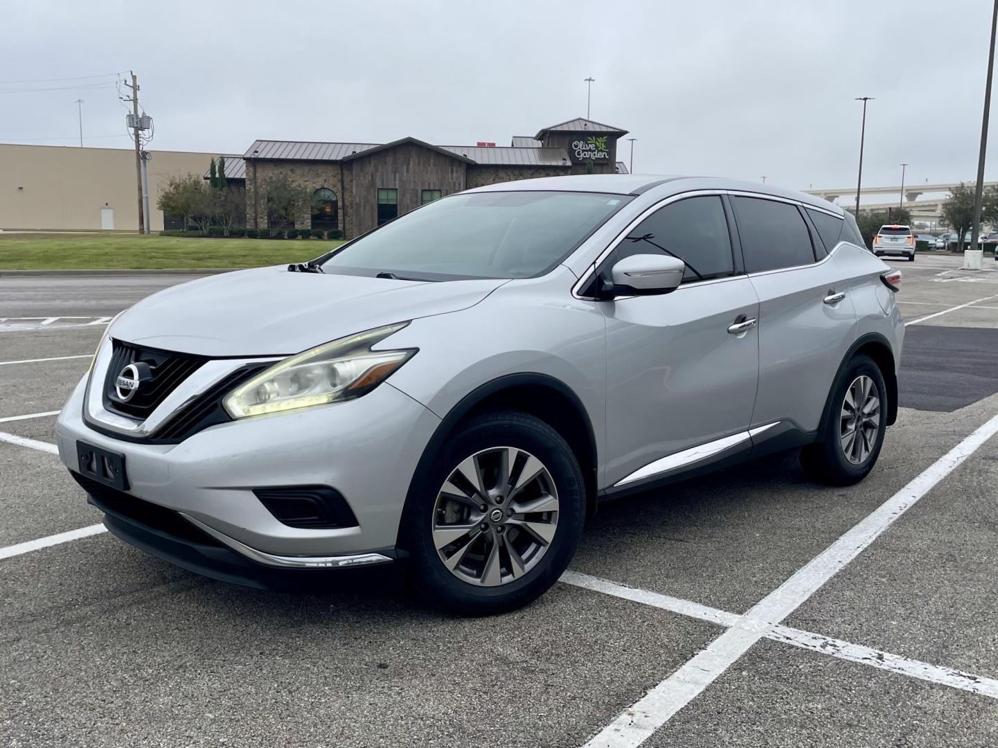 2015 silver Nissan Murano Platinum FWD (5N1AZ2MG2FN) with an 3.5L V6 DOHC 24V engine, Continuously Variable Transmission transmission, located at 5005 Telephone Rd., Houston, TX, 77087, (713) 641-0980, 29.690666, -95.298683 - Photo#0