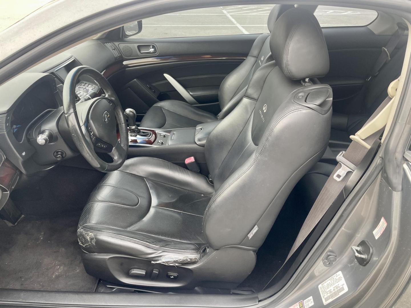 2012 Gray Infiniti G Coupe Sport 6MT (JN1CV6EK5CM) with an 3.7L V6 DOHC 24V engine, 6-Speed Manual transmission, located at 5005 Telephone Rd., Houston, TX, 77087, (713) 641-0980, 29.690666, -95.298683 - Photo#4