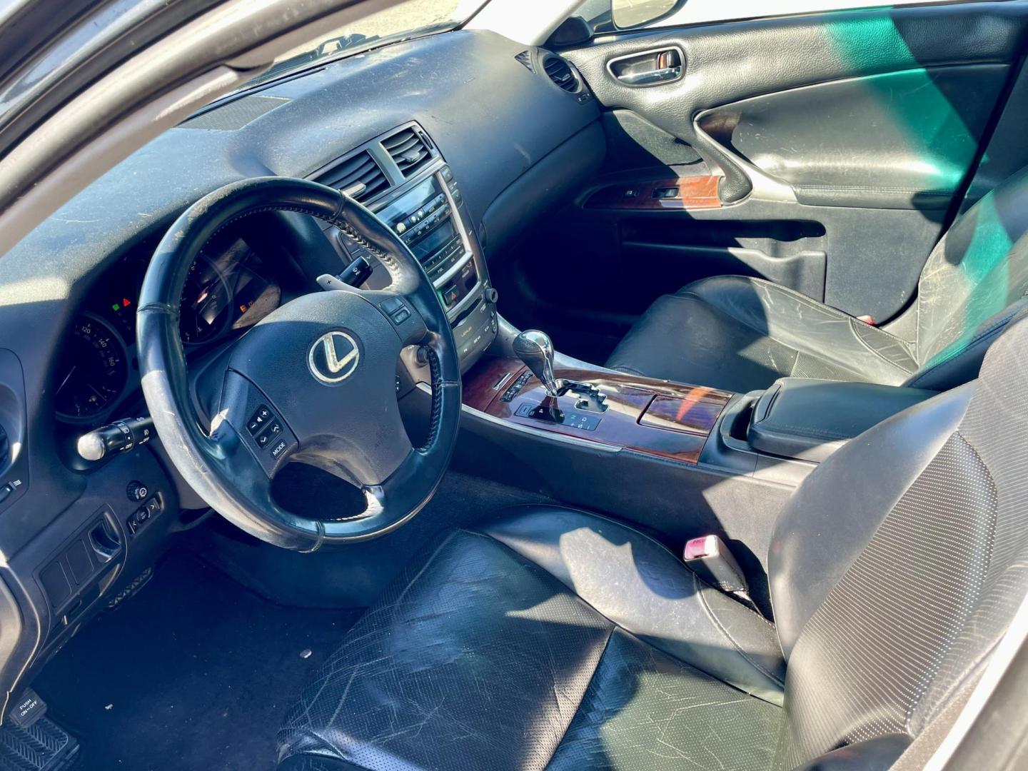 2008 Gray Lexus IS IS 250 6-Speed Manual (JTHBK262085) with an 2.5L V6 24V DOHC engine, 6-Speed Manual Overdrive transmission, located at 5005 Telephone Rd., Houston, TX, 77087, (713) 641-0980, 29.690666, -95.298683 - Photo#4