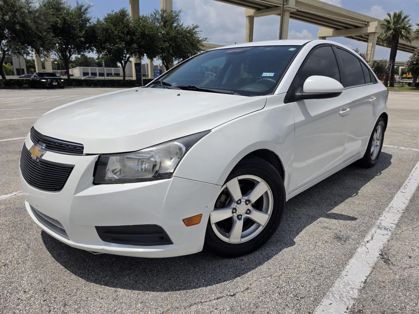 2013 white Chevrolet Cruze ECO Manual (1G1PK5SB3D7) with an 1.4L L4 DOHC 16V TURBO FFV engine, 6-Speed Manual transmission, located at 5005 Telephone Rd., Houston, TX, 77087, (713) 641-0980, 29.690666, -95.298683- Photo#0