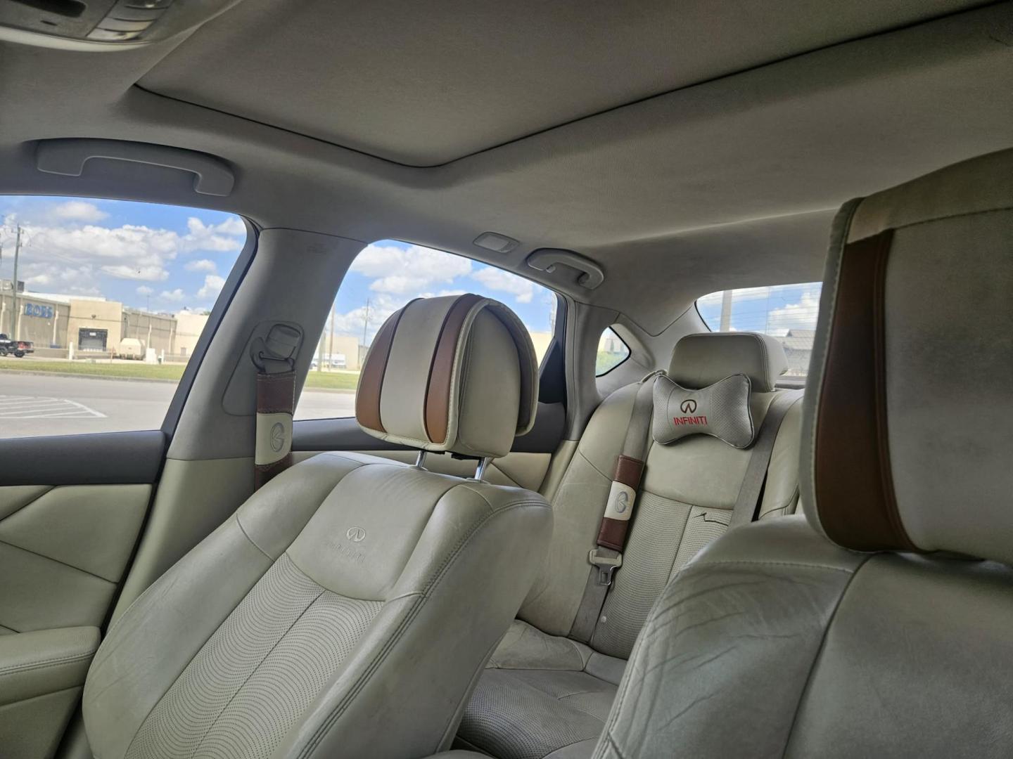 2013 Gray Infiniti M 37x (JN1BY1AR7DM) with an 3.7L V6 DOHC 24V engine, 7-Speed Automatic transmission, located at 5005 Telephone Rd., Houston, TX, 77087, (713) 641-0980, 29.690666, -95.298683 - Photo#4