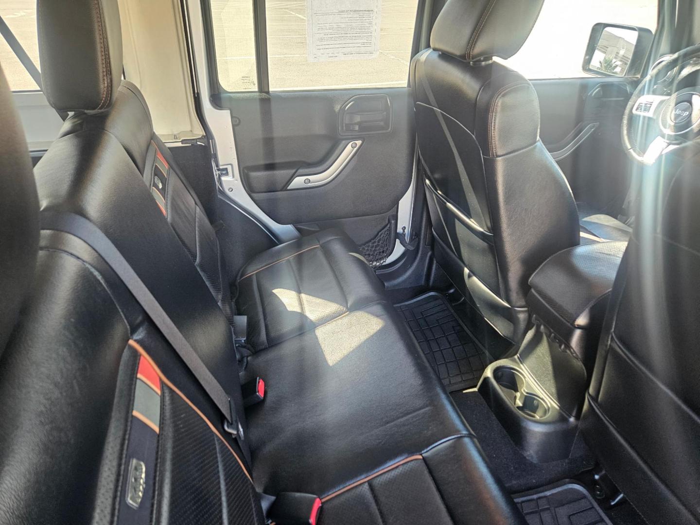 2011 silver Jeep Wrangler Jeep 70th Anniversary (1J4BA7H18BL) with an 3.8L V6 OHV 12V engine, located at 5005 Telephone Rd., Houston, TX, 77087, (713) 641-0980, 29.690666, -95.298683 - Photo#5