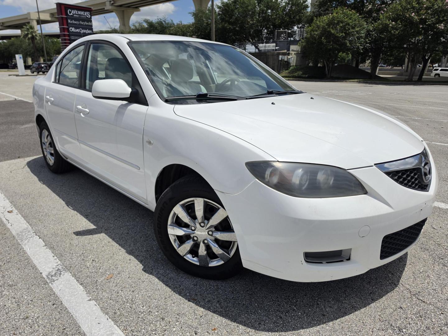 2007 White Mazda MAZDA3 i Sport 4-Door (JM1BK32G871) with an 2.0L L4 DOHC 16V engine, located at 5005 Telephone Rd., Houston, TX, 77087, (713) 641-0980, 29.690666, -95.298683 - Photo#2
