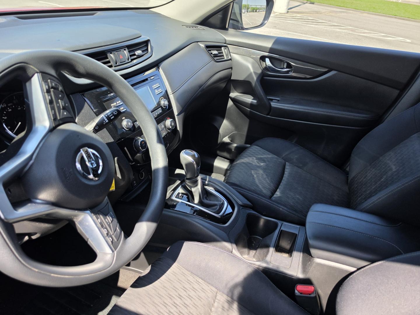 2017 Red Nissan Rogue SV 2WD (JN8AT2MT1HW) with an 2.5L L4 DOHC 16V engine, CVT transmission, located at 5005 Telephone Rd., Houston, TX, 77087, (713) 641-0980, 29.690666, -95.298683- Photo#6