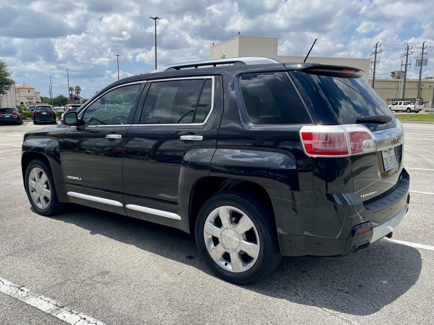 2015 Black GMC Terrain Denali AWD (2GKFLZE33F6) with an 3.6L V6 DOHC 24V engine, 6-Speed Automatic transmission, located at 5005 Telephone Rd., Houston, TX, 77087, (713) 641-0980, 29.690666, -95.298683 - Photo#1