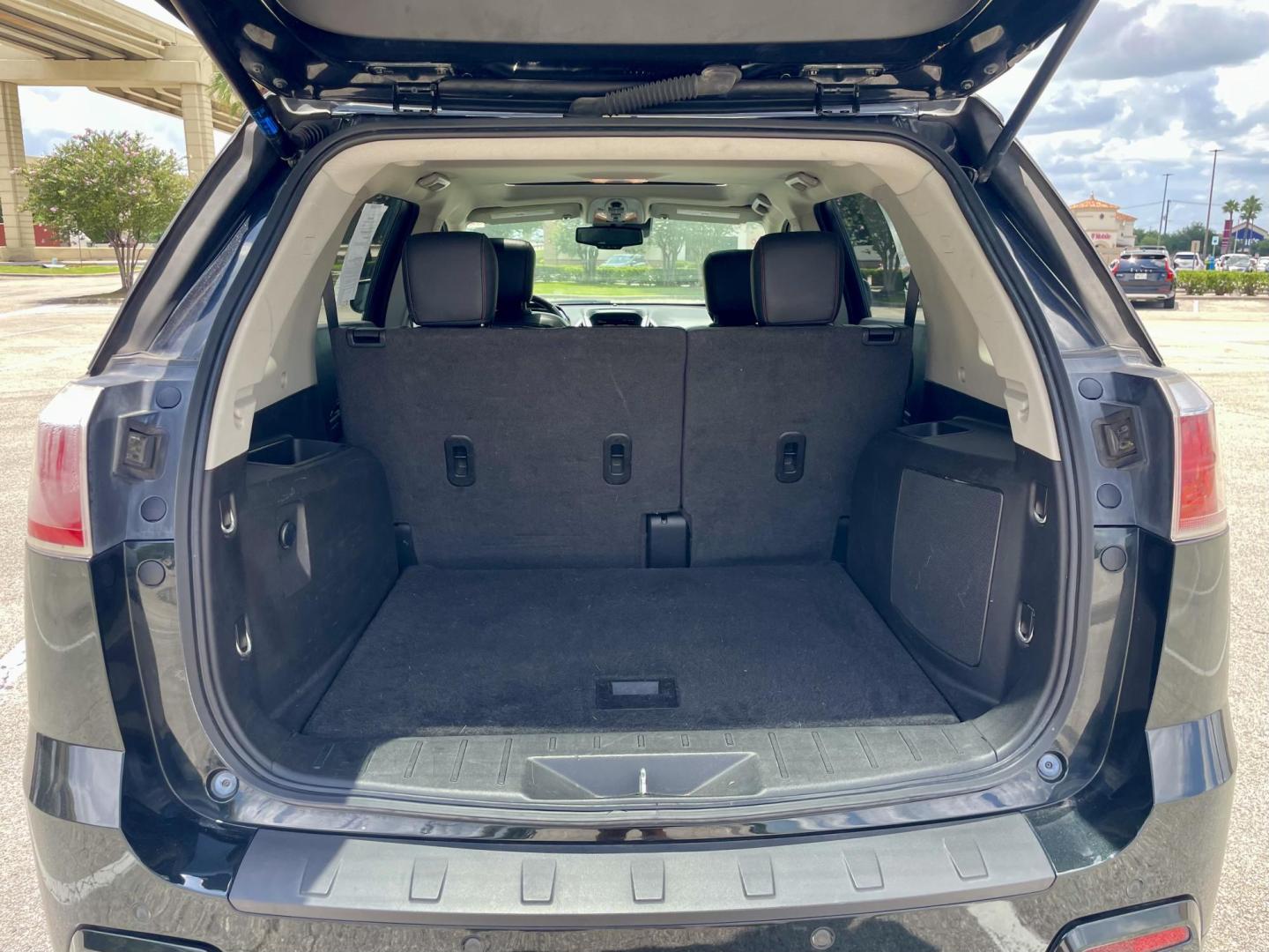 2015 Black GMC Terrain Denali AWD (2GKFLZE33F6) with an 3.6L V6 DOHC 24V engine, 6-Speed Automatic transmission, located at 5005 Telephone Rd., Houston, TX, 77087, (713) 641-0980, 29.690666, -95.298683 - Photo#7