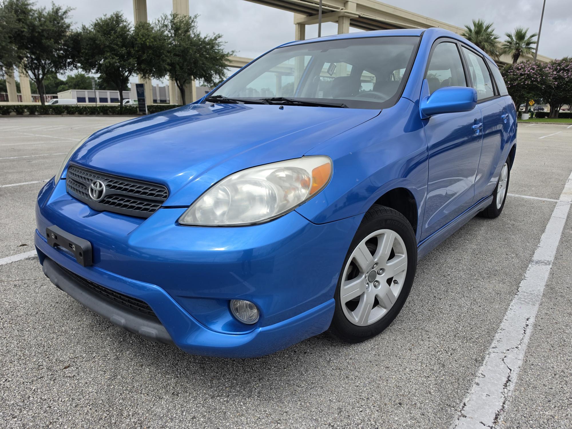 photo of 2008 Toyota Matrix 2WD