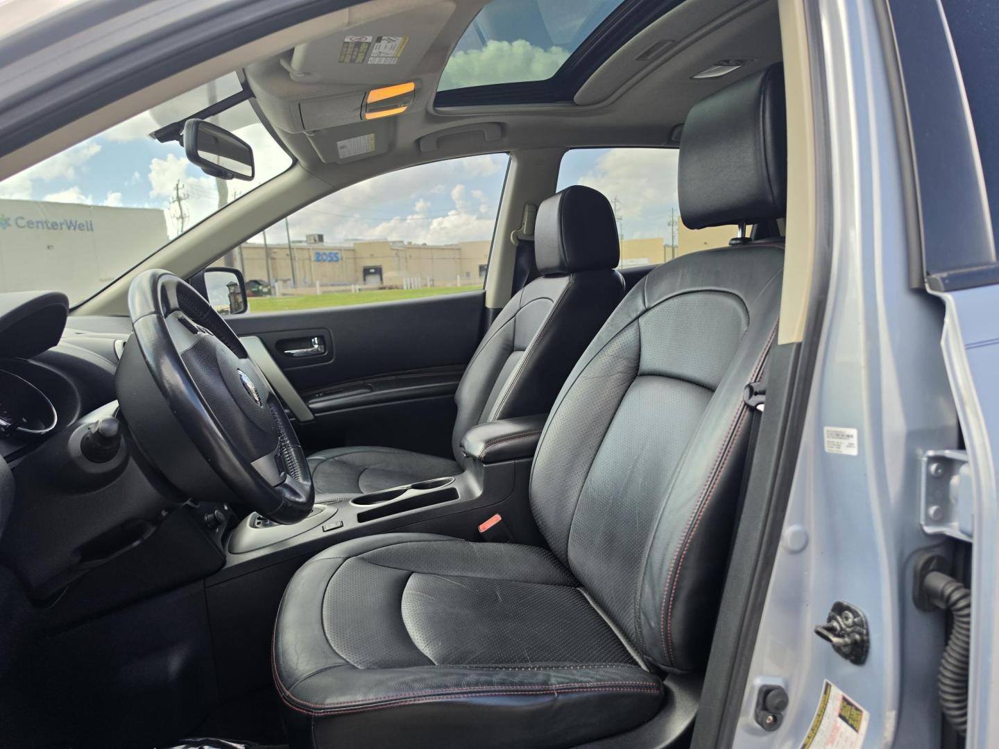 2011 Blue Nissan Rogue S 2WD (JN8AS5MT6BW) with an 2.5L L4 DOHC 16V engine, CVT transmission, located at 5005 Telephone Rd., Houston, TX, 77087, (713) 641-0980, 29.690666, -95.298683- Photo#6