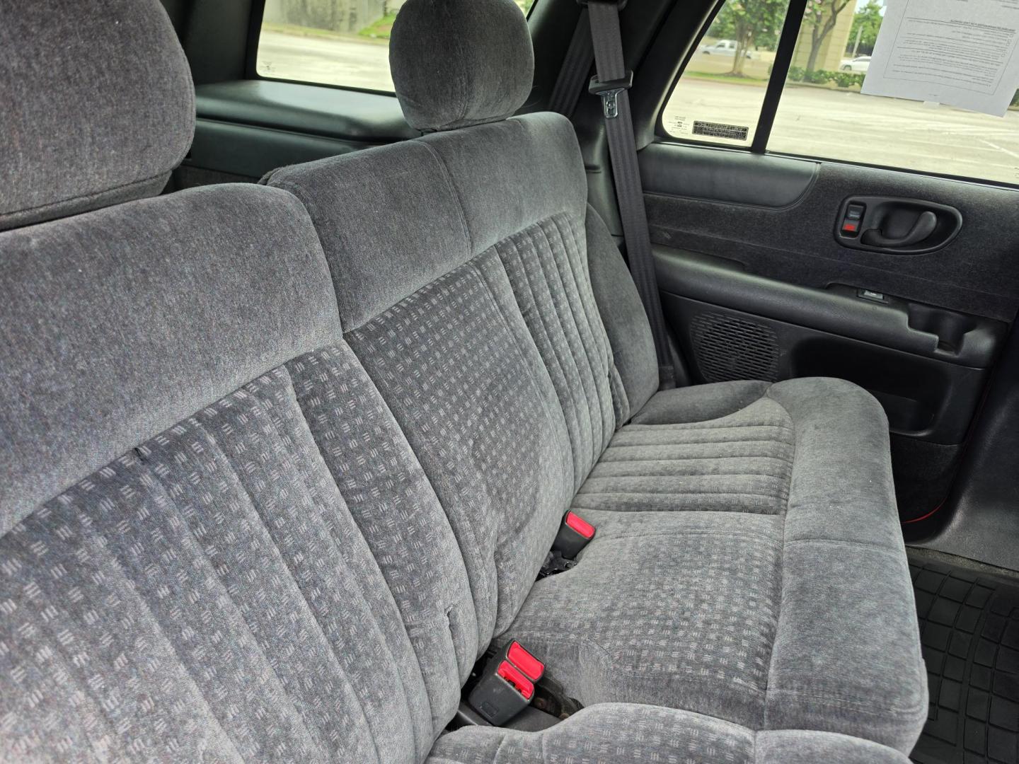 2001 Chevrolet Blazer LS 4-Door 2WD (1GNCS13W412) with an 4.3L V6 OHV 12V engine, 4-Speed Automatic Overdrive transmission, located at 5005 Telephone Rd., Houston, TX, 77087, (713) 641-0980, 29.690666, -95.298683- Photo#5