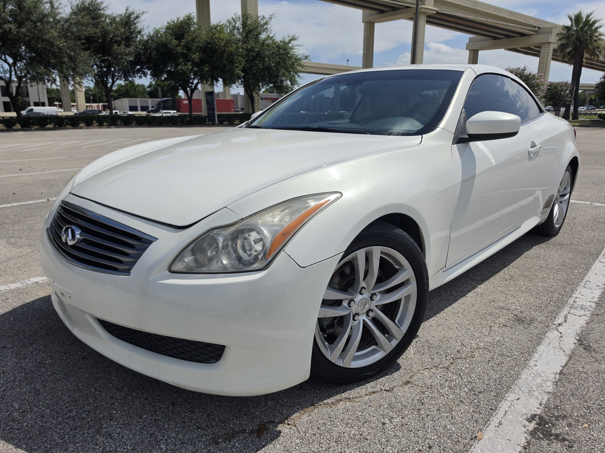 photo of 2009 Infiniti G Coupe G37