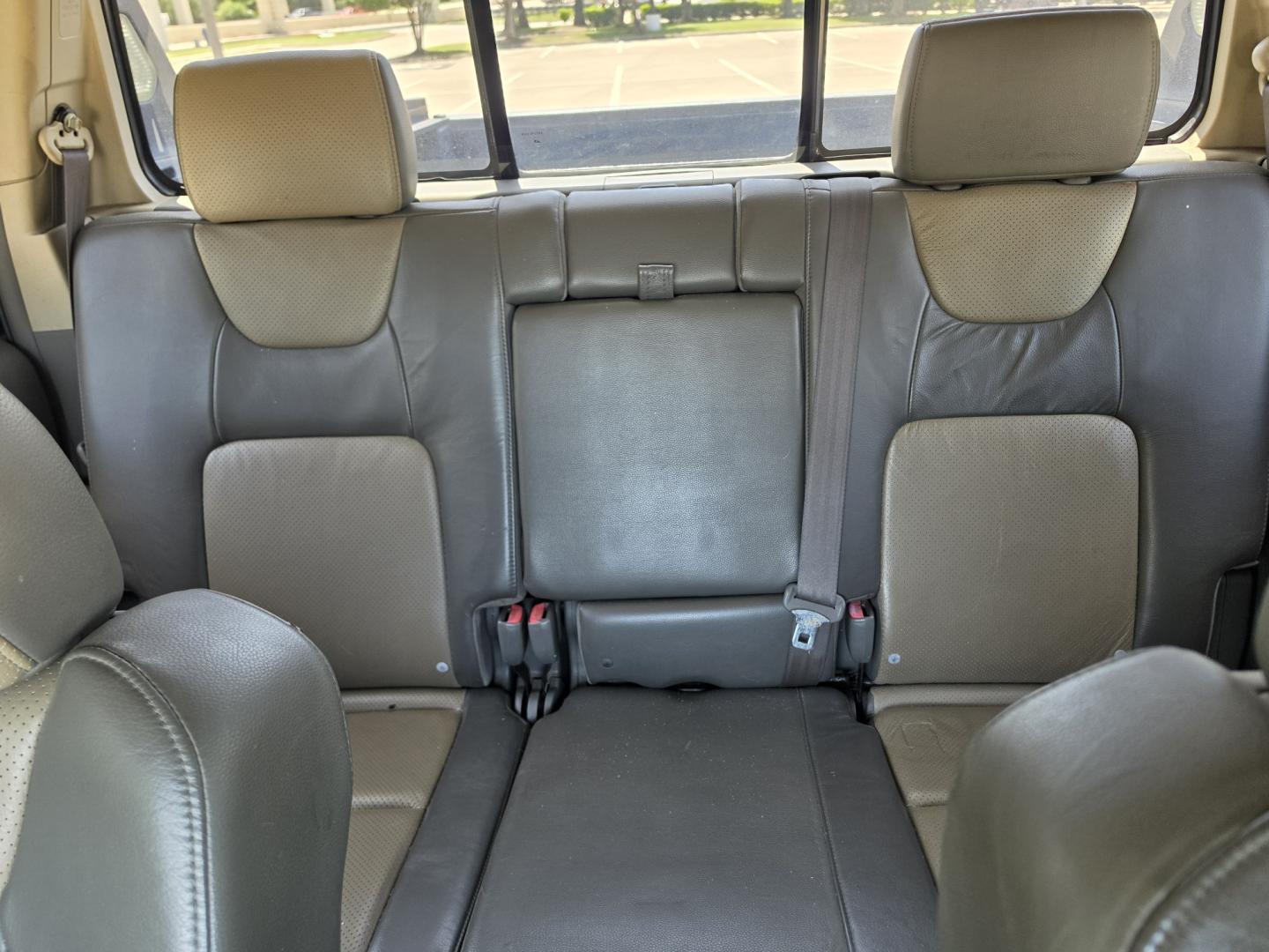 2006 Black Honda Ridgeline RTL (2HJYK16516H) with an 3.5L V6 SOHC 24V engine, 5A OD transmission, located at 5005 Telephone Rd., Houston, TX, 77087, (713) 641-0980, 29.690666, -95.298683- Photo#5