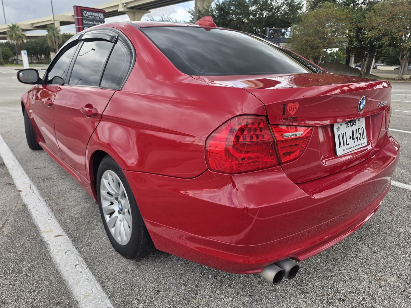 2009 Red BMW 3-Series 328i (WBAPH57549N) with an 3.0L L6 DOHC 24V engine, located at 5005 Telephone Rd., Houston, TX, 77087, (713) 641-0980, 29.690666, -95.298683- Photo#1