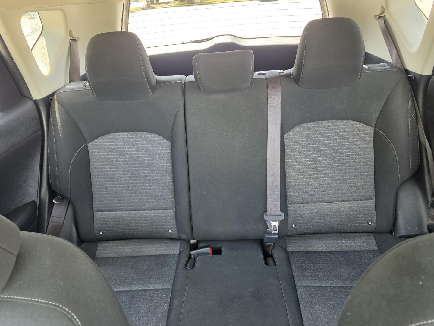 2021 Gray Kia Soul LX CVT (KNDJ23AU2M7) with an 2.0L L4 DOHC 16V engine, CVT transmission, located at 5005 Telephone Rd., Houston, TX, 77087, (713) 641-0980, 29.690666, -95.298683- Photo#4