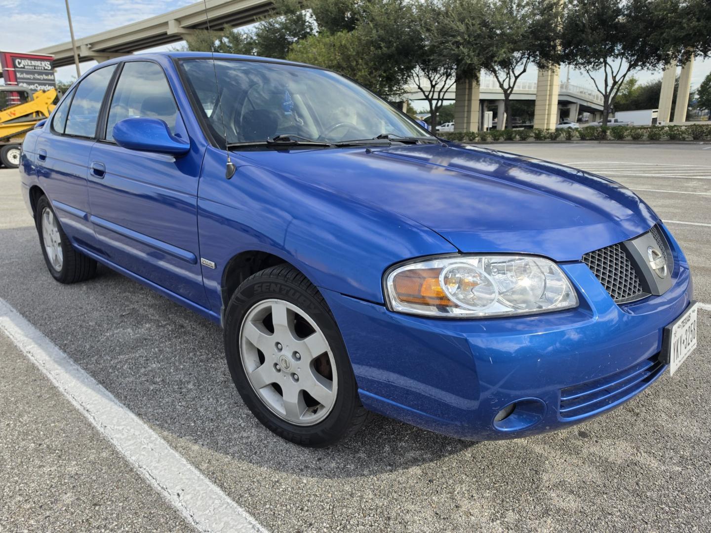 2006 Blue Nissan Sentra 1.8 (3N1CB51D76L) with an 1.8L L4 DOHC 16V engine, located at 5005 Telephone Rd., Houston, TX, 77087, (713) 641-0980, 29.690666, -95.298683- Photo#3